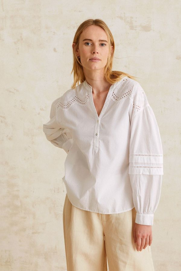 Yerse Eyelet Blouse