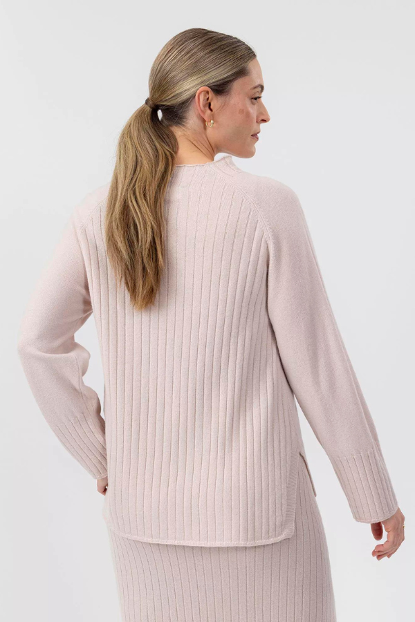 Holebrook Kristina Crew Neck Raglan Sweater (Available in Two Colours)