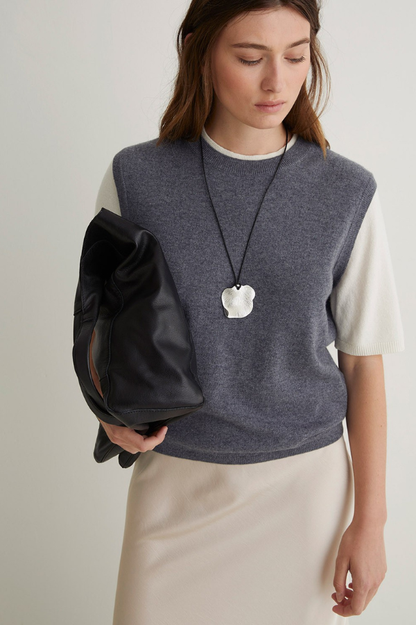 Yerse Two-Tone Short Sleeve Sweater