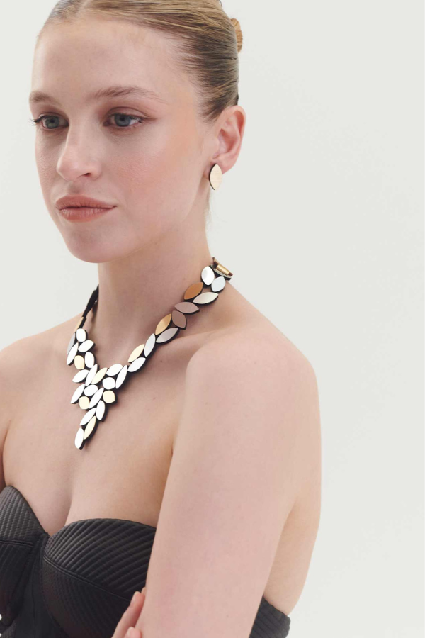 Kate Leaves Necklace