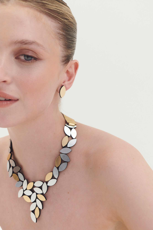 Kate Leaves Necklace
