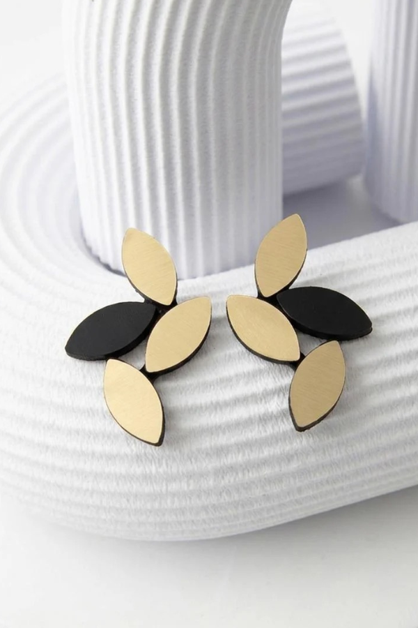 Kate Leaves Earrings