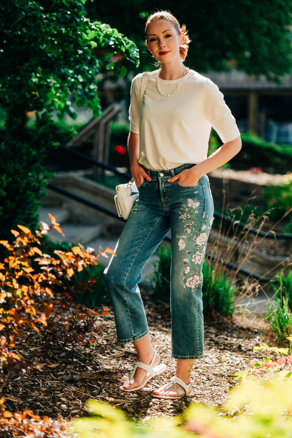Cambio Floral Embroidered Jean