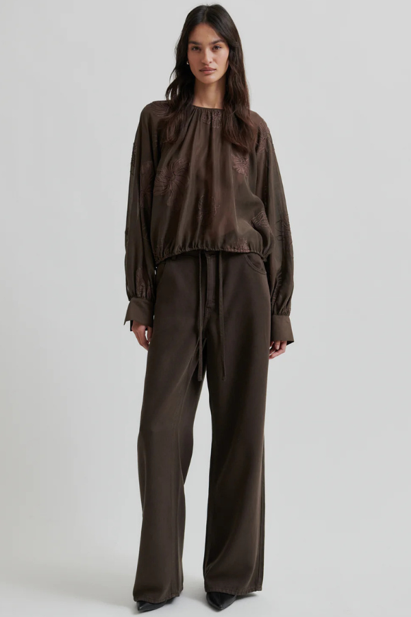 Second Female Cropped Floral Blouse (Available in Two Colours)