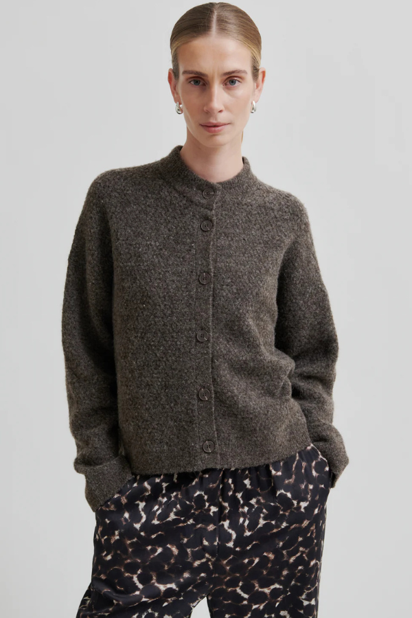 Second Female Buttoned Cardigan