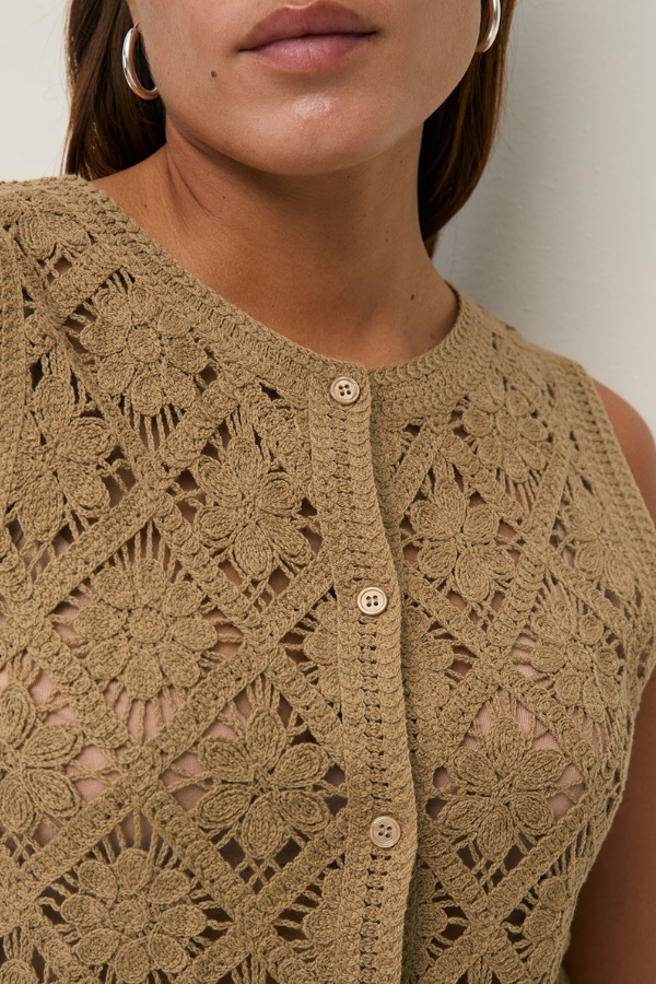 Yerse Crochet Knit Vest