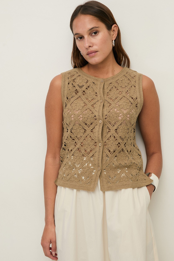 Yerse Crochet Knit Vest