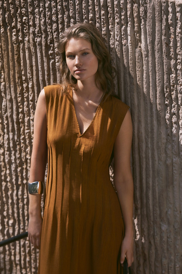 Yerse Sleeveless Pleated Dress (Available in Multiple Colours)