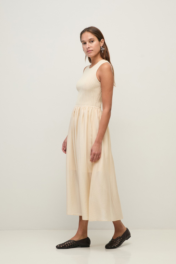 Yerse Sleeveless Knit Dress (Available in Two Colours)