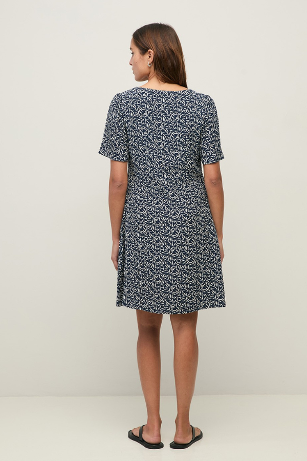 Yerse Leaf Print Dress