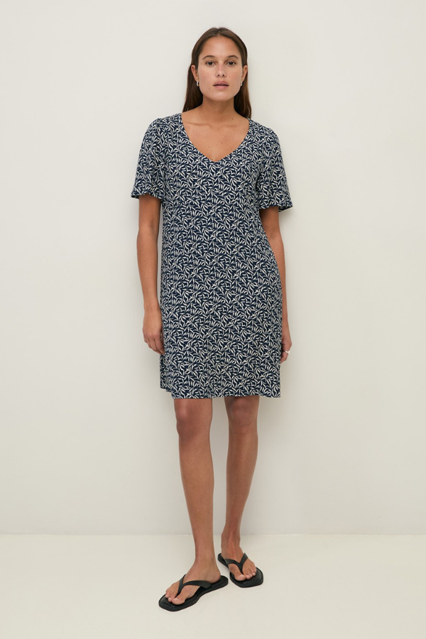 Yerse Leaf Print Dress