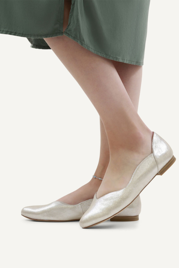 Caprice Metallic Ballerina Flats