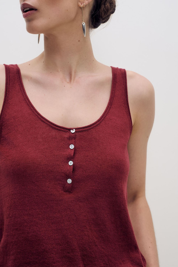 Yerse Button Tank Top