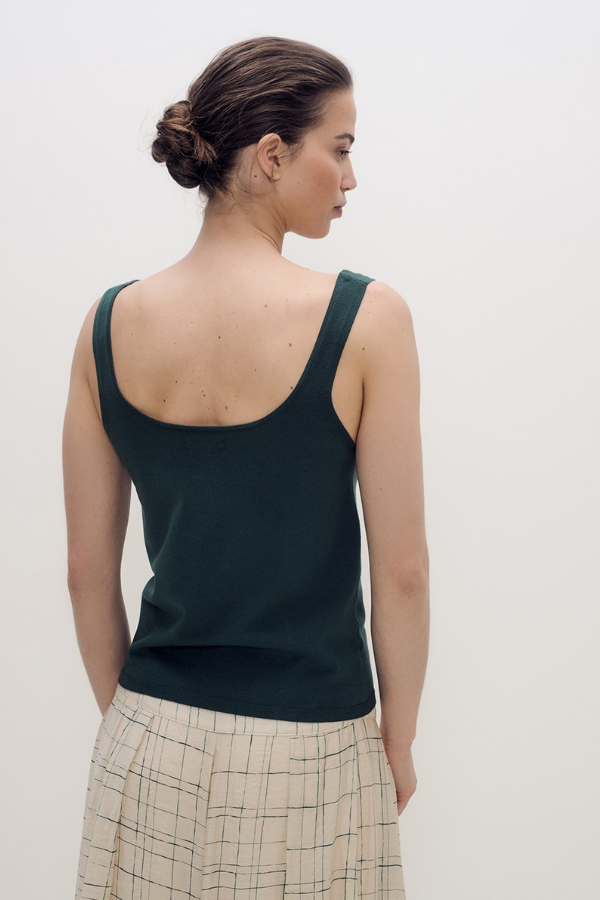 Yerse Square Neck Tank Top